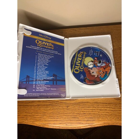 Oliver and company Disney dvd - Picture 3 of 3